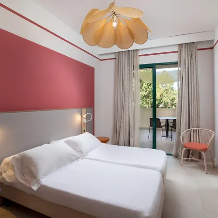 Voi Tanka Selected מלון