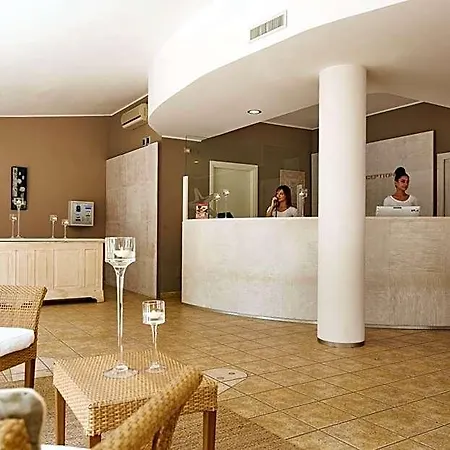 Hotel Voi Tanka Selected